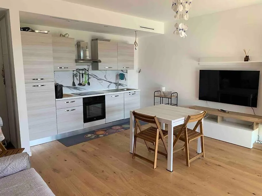 אולביה Venere Smeralda Living